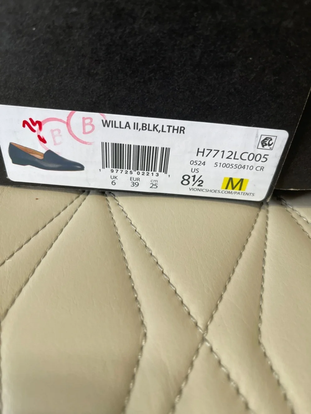 Vionic Willa Women's Black Leather Loafers - Picture 2 of 11